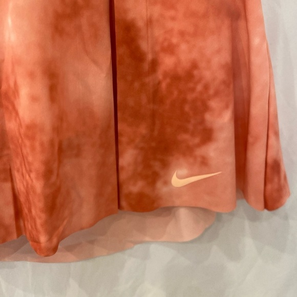 Nike dri fit Skirt Women's Regular Golf Skirt orange tie dye sz med NWT $75 - Picture 4 of 10